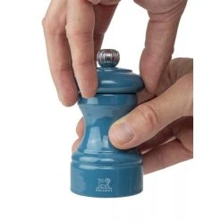 Grosses soldes ???? Moulin à Poivre Bistro 10 cm Bleu Pacifique Peugeot ⭐ -Magasin de vente Peugeot moulin a poivre bistro 10 cm bleu pacifique peugeot 1